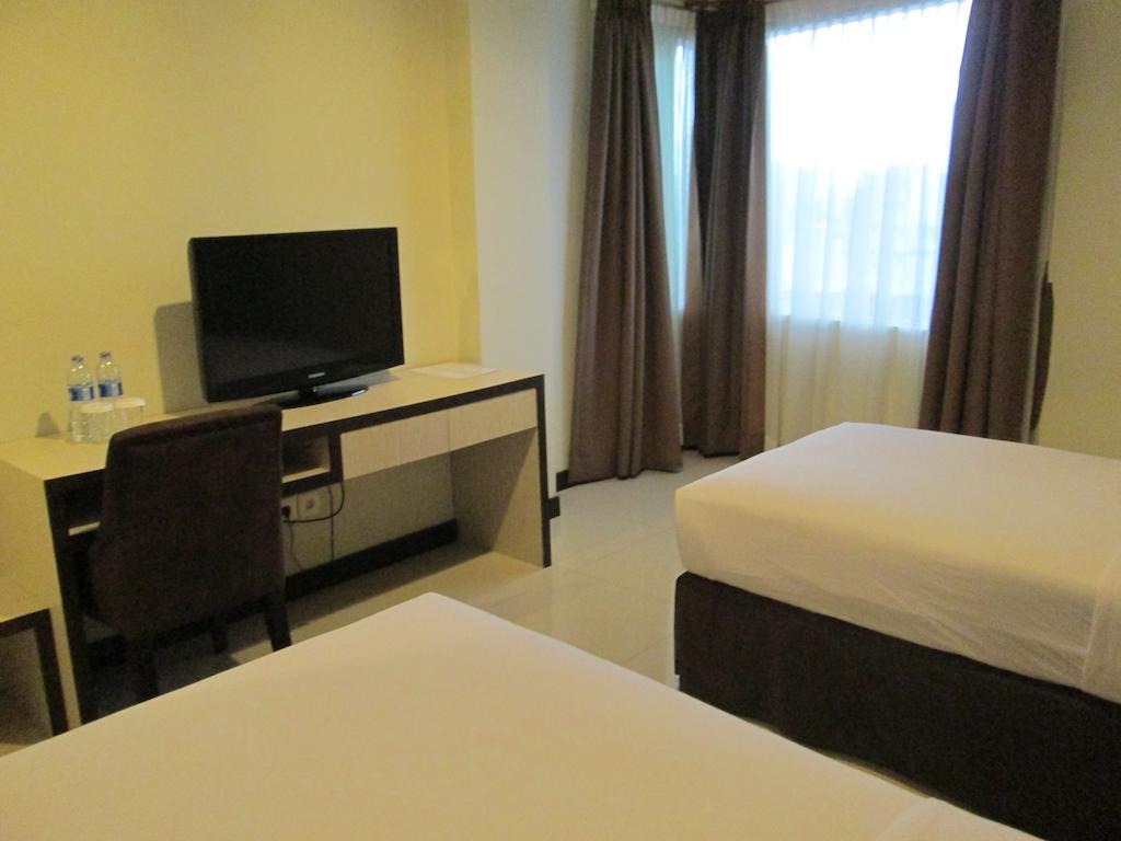 N3 Hotel Jakarta Zimmer foto