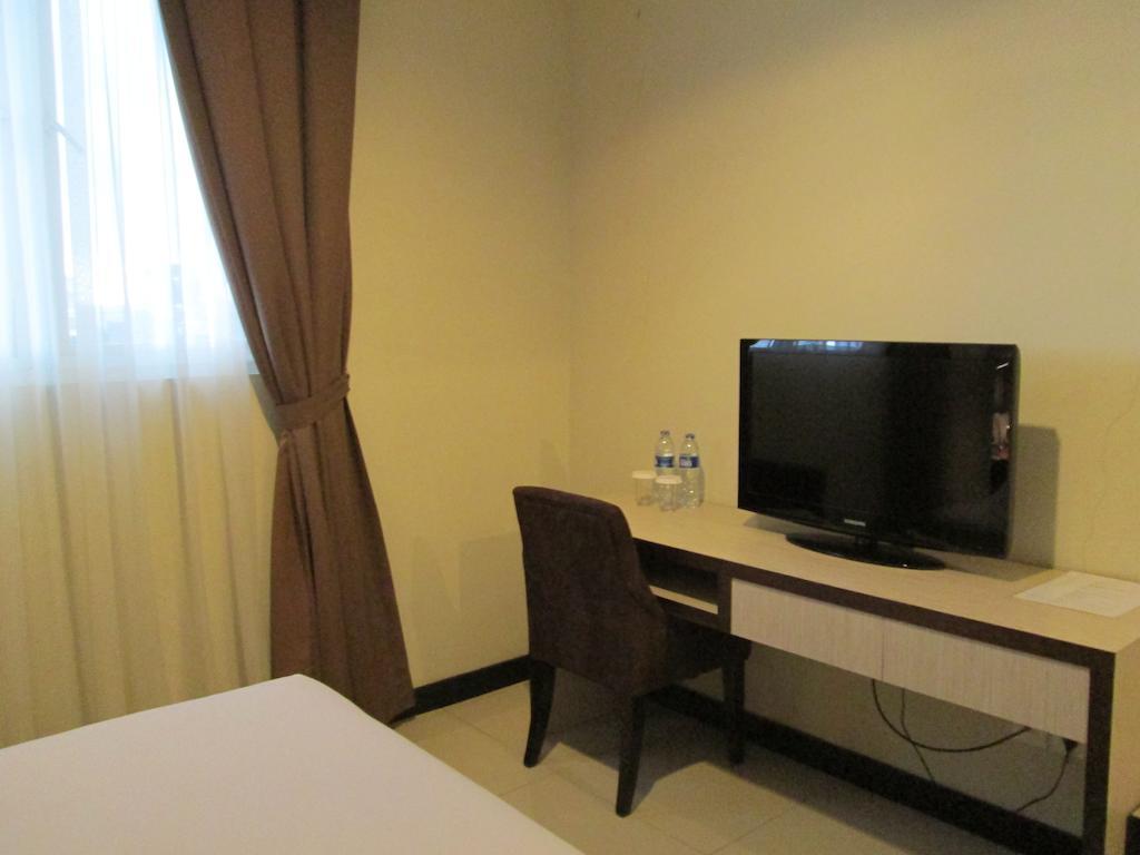 N3 Hotel Jakarta Zimmer foto